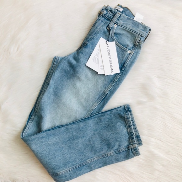 ckj 030 high rise straight patched jeans